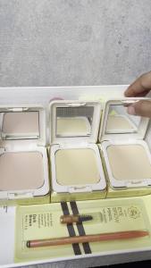 (Refill) Viva Queen Compact Powder - 12 gr (tersedia 3 varian warna)