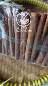 Kayu Manis / Cinnamon / Cinnamomum Stick Grade A 50gr