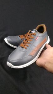 Sepatu Pria Kasual Bahan Kulit Working CB-01 Size 39-43