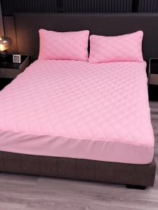 100% Waterproof Mattress Cover Quilted Cotton Mattress Pad Fitted Bed Sheet Mattress Protector Garterized Design Bed Cover