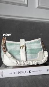 BONITA - Tas Wanita Import & Premium Terbaru\\n\\n Apa Itu Tas Totebag Wanita Import?\\n\\nTas totebag wanita import adalah tas tangan yang dibuat dari bahan berkualitas tinggi dan diimpor langsung dari luar negeri. Tas ini biasanya memiliki desain yang unik dan modern, serta cocok untuk berbagai acara dan aktivitas sehari-hari.\\n\\n Kelebihan Tas Totebag Wanita Import\\n\\nBeberapa kelebihan tas totebag wanita import antara lain:\\n\\n- **Kualitas bahan**: Tas totebag wanita import biasanya terbuat dari bahan berkualitas tinggi, seperti kulit sintetis atau kulit asli, yang membuatnya lebih awet dan tahan lama.\\n- **Desain modern**: Tas totebag wanita import memiliki desain yang unik dan modern, sehingga dapat meningkatkan penampilan Anda.\\n- **Praktis**: Tas totebag wanita import biasanya memiliki ruang penyimpanan yang cukup luas, sehingga memudahkan Anda membawa barang-barang penting saat bepergian.\\n\\n Tips Memilih Tas Totebag Wanita Import\\n\\nBerikut beberapa tips memilih tas totebag wanita import yang tepat untuk Anda:\\n\\n- **Pertimbangkan kualitas bahan**: Pastikan tas totebag wanita import yang Anda pilih terbuat dari bahan berkualitas tinggi dan tahan lama.\\n- **Perhatikan desain**: Pilih tas totebag wanita import dengan desain yang sesuai dengan gaya dan selera Anda.\\n- **Cek ukuran**: Pastikan tas totebag wanita import yang Anda pilih memiliki ukuran yang sesuai dengan kebutuhan Anda.\\n\\n Mengenal Tas Selempang Wanita Leather Premium\\n\\nTas selempang wanita leather premium adalah tas selempang yang terbuat dari kulit asli dan memiliki kualitas premium. Tas ini biasanya memiliki desain yang elegan dan mewah, serta cocok untuk berbagai acara formal dan non-formal.\\n\\n Perbedaan Tas Selempang Wanita Leather Premium dengan Tas Biasa\\n\\nBeberapa perbedaan tas selempang wanita leather premium dengan tas biasa antara lain:\\n\\n- **Bahan**: Tas selempang wanita leather premium terbuat dari kulit asli, sementara tas biasa biasanya terbuat dari bahan sintetis.\\n- **Kualitas**: Tas selempang wanita leather premium memiliki kualitas yang lebih baik dibandingkan tas biasa.\\n- **Harga**: Tas selempang wanita leather premium biasanya memiliki harga yang lebih mahal dibandingkan tas biasa.\\n\\n Cara Merawat Tas Selempang Wanita Leather Premium\\n\\nBerikut beberapa tips merawat tas selempang wanita leather premium:\\n\\n- **Jaga kebersihan**: Bersihkan tas selempang wanita leather premium secara rutin menggunakan lap lembut dan sabun khusus kulit.\\n- **Simpan dengan baik**: Simpan tas selempang wanita leather premium di tempat yang kering dan teduh, jauh dari sinar matahari langsung.\\n- **Lindungi dari goresan**: Hindari menaruh tas selempang wanita leather premium di tempat yang kasar atau berpotensi menggores permukaan tas.\\n\\n Tas Shoulder Bag Elegan untuk Segala Acara\\n\\nTas shoulder bag elegan adalah tas selempang yang memiliki desain elegan dan cocok untuk berbagai acara formal dan non-formal. Tas ini biasanya memiliki ukuran yang sedang dan ruang penyimpanan yang cukup luas.\\n\\n Pilihan Warna Tas Shoulder Bag Elegan\\n\\nBeberapa pilihan warna tas shoulder bag elegan antara lain:\\n\\n- Hitam\\n- Coklat\\n- Abu-abu\\n- Biru\\n\\n Cara Menggunakan Tas Shoulder Bag Elegan untuk Penampilan yang Lebih Stylish\\n\\nBerikut beberapa tips menggunakan tas shoulder bag elegan untuk penampilan yang lebih stylish:\\n\\n- **Padu padankan dengan busana**: Padu padankan tas shoulder bag elegan dengan busana yang sesuai, seperti dress atau blazer.\\n- **Tambahkan aksesori**: Tambahkan aksesori seperti gelang atau kalung untuk menambah kesan elegan.\\n- **Gunakan untuk acara formal**: Gunakan tas shoulder bag elegan untuk acara formal seperti pesta atau acara bisnis.\\n\\n Tas Slingbag Wanita Mewah untuk Aktivitas Harian\\n\\nTas slingbag wanita mewah adalah tas selempang yang terbuat dari bahan berkualitas tinggi dan memiliki desain yang mewah. Tas ini biasanya memiliki ukuran yang sedang dan cocok untuk berbagai aktivitas sehari-hari.\\n\\n Kelebihan Tas Slingbag Wanita Mewah\\n\\nBeberapa kelebihan tas slingbag wanita mewah antara lain:\\n\\n- **Kualitas bahan**: Tas slingbag wanita mewah terbuat dari bahan berkualitas tinggi, seperti kulit sintetis atau kulit asli, yang membuatnya lebih awet dan tahan lama.\\n- **Desain mewah**: Tas slingbag wanita mewah memiliki desain yang mewah dan elegan, sehingga dapat meningkatkan penampilan Anda.\\n- **Praktis**: Tas slingbag wanita mewah biasanya memiliki ruang penyimpanan yang cukup luas, sehingga memudahkan Anda membawa barang-barang penting saat bepergian.\\n\\n Cara Memilih Tas Slingbag Wanita Mewah yang Sesuai dengan Gaya Anda\\n\\nBerikut beberapa tips memilih tas slingbag wanita mewah yang tepat untuk Anda:\\n\\n- **Pertimbangkan kualitas bahan**: Pastikan tas slingbag wanita mewah yang Anda pilih terbuat dari bahan berkualitas tinggi dan tahan lama.\\n- **Perhatikan desain**: Pilih tas slingbag wanita mewah dengan desain yang sesuai dengan gaya dan selera Anda.\\n- **Cek ukuran**: Pastikan tas slingbag wanita mewah yang Anda pilih memiliki ukuran yang sesuai dengan kebutuhan Anda.\\n\\n Tas Selempang Puffy Wanita OOTD untuk Penampilan yang Unik\\n\\nTas selempang puffy wanita OOTD adalah tas selempang yang memiliki desain unik dan cocok untuk penampilan OOTD (Outfit Of The Day). Tas ini biasanya memiliki ukuran yang sedang dan ruang penyimpanan yang cukup luas.\\n\\n Kelebihan Tas Selempang Puffy Wanita OOTD\\n\\nBeberapa kelebihan tas selempang puffy wanita OOTD antara lain:\\n\\n- **Desain unik**: Tas selempang puffy wanita OOTD memiliki desain yang unik dan menarik, sehingga dapat meningkatkan penampilan Anda.\\n- **Praktis**: Tas selempang puffy wanita OOTD biasanya memiliki ruang penyimpanan yang cukup luas, sehingga memudahkan Anda membawa barang-barang penting saat bepergian.\\n- **Versatilitas**: Tas selempang puffy wanita OOTD dapat dipadu padankan dengan berbagai busana, sehingga cocok untuk berbagai acara dan aktivitas sehari-hari.\\n\\n Cara Menggunakan Tas Selempang Puffy Wanita OOTD untuk Penampilan yang Lebih Unik\\n\\nBerikut beberapa tips menggunakan tas selempang puffy wanita OOTD untuk penampilan yang lebih unik:\\n\\n- **Padu padankan dengan busana**: Padu padankan tas selempang puffy wanita OOTD dengan busana yang sesuai, seperti dress atau blazer.\\n- **Tambahkan aksesori**: Tambahkan aksesori seperti gelang atau kalung untuk menambah kesan unik.\\n- **Gunakan untuk acara non-formal**: Gunakan tas selempang puffy wanita OOTD untuk acara non-formal seperti hangout atau acara santai.\\n\\n Tas Selempang Pesta Resmi Kondangan yang Menawan\\n\\nTas selempang pesta resmi kondangan adalah tas selempang yang memiliki desain menawan dan cocok untuk acara pesta resmi kondangan. Tas ini biasanya memiliki ukuran yang sedang dan ruang penyimpanan yang cukup luas.\\n\\n Kelebihan Tas Selempang Pesta Resmi Kondangan\\n\\nBeberapa kelebihan tas selempang pesta resmi kondangan antara lain:\\n\\n- **Desain menawan**: Tas selempang pesta resmi kondangan memiliki desain yang menawan dan elegan, sehingga dapat meningkatkan penampilan Anda.\\n- **Praktis**: Tas selempang pesta resmi kondangan biasanya memiliki ruang penyimpanan yang cukup luas, sehingga memudahkan Anda membawa barang
