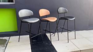 Metro Industrial Bar Stool / Rustic Leather Bar Chair - FRM1119