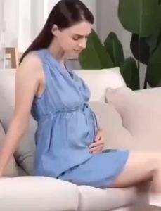 100% EELHOE ครีมท้องลาย ลดรอยแตกลาย สำหรับการซ่อมแซมผิวหลังคลอด รอยแตกลาย, ร่องไขมัน ลดรอยแตกลาย