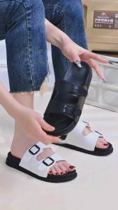 Dép nữ MWC 8301 - Dép 2 Quai Ngang Phối Khóa Lót Dán Phong Cách Cá Tính Thời Trang