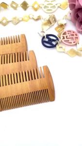 Lược gỗ thơm đa năng 2 cỡ răng thưa và mau (Size:XS-95cm) nhỏ gọn có thể bỏ túi - COH253