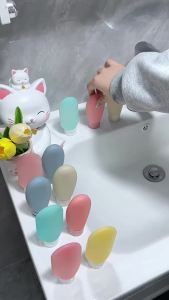 60ml PE Soft Travel Bottle Refillable Lotion Leakproof Shampoo Container Squeezable Accessories Conditioner Liquid