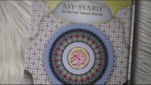 Al Quran Besar 30 Juz Jumbo Asy Syarif  Ukuran A4 ( 30 x 21 Cm ) Alquran Non Terjemahan  Tajwid Al-Quran Huruf Warna Lengkap Buat Ngaji Qur an Lansia  Mushaf Usmani