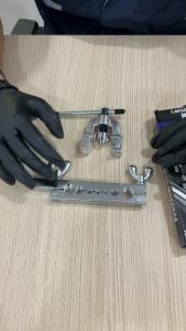 เครื่องมือบานแฟร์ท่อแบบหมุนมือ ขนาด ¼-5/8