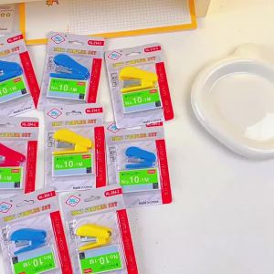 Stapler Set Pupils Portable Convenient Stapler & Staple