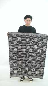 Sarung Eksklusif Elrumi Bahan Katun Candi Mekar & Metode Batik Cap