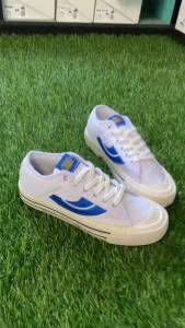 Sepatu Low White Blue Flexion Zirotz 36 – 44 Sneakers Casual Retrograde Putih List Biru Cloud 100% Brand Lokal Bisa COD Bayar Ditempat Pria Wanita Kasual Sekolah Kerja Kekinian Canvas