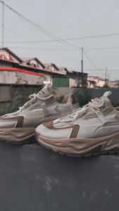 Sepatu Sneakers Wanita Casual Premium Quality Abu Cream 223 Nextfashion