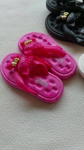 Sendal Anak Perempuan Karakter Kucing Emas Terbaru Empuk Lentur