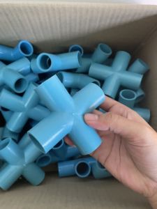 PVC สีทางกากบาท 1/2 นิ้ว หรือ 4 หุน สวมท่อ PVC ฟ้า มาตรฐานทั่วไป พร้อมส่งจากโรงงาน
