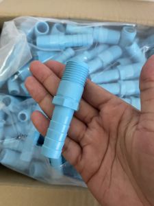 PVC ข้อต่อเกลียวสวมสายยาง 1 ทาง ขนาด 1/2 นิ้ว หรือ 4 หุน ใช้สวมท่อ PVC ฟ้า มาตรฐานทั่วไป พร้อมส่ง