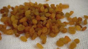 Kismis Golden Raisins Arab Premium 1 Kg Jumbo Original Murah Asem Manis