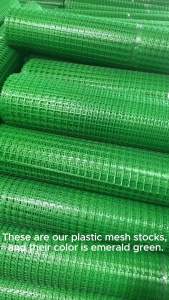 Durable UV-Resistant Plastic Mesh Screen for Pet Cages & Garden Enclosures - Green 100% PP 22mm