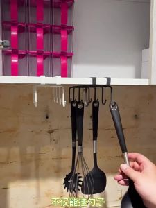 Thanh 12 Móc Treo Đồ Nhà Bếp - Giá 12 Chấu Treo Đồ Gắn Kẹp Dưới Tủ Bếp Kệ Bàn Để Cốc Ly Tiết Kiệm Không Gian - Móc Treo Gắn Tủ Bếp 6 Chấu Móc Ly  Đồ Dung Làm Bếp Phơi Quần Áo Bằng Sắt Tiện Lợi