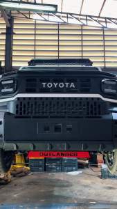 เเผ่นกันเเคร้ง สำหรับโตโยต้าไฮลักซ์ เเชมป์  Skid plate for Toyota Hilux Champ เเผ่นกันเเคร้งกันกระแทกครบเซ็ต 2 ชิ้นป้องกันหม้อน้ำ ระบบส่งกำลังและชุดเกียร์