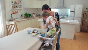 [Unilove] Feed Me 3-in-1 Travel Booster Seat / Feeding Chair with Carry Bag (Airy Blue / Rose Tea)  Fabric Adjustable 3-Way Security Safety Harness