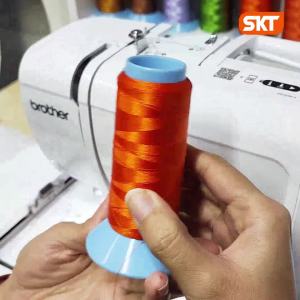 ไหมปัก โพลีเอสเตอร์ ขนาด 120/2 ความยาว 3000 เมตร และดิ้นเงิน-ดิ้นทอง ความยาว 4000 เมตร