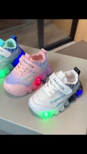 Sepatu Sneakers Lampu LED Anak Laki Laki Perempuan Trendy / Sepatu Kets Anak Tali Perekat usia 1 2 3 4 5 6 tahun / Sepatu MENYALA Anak Balita Cowok Cewek Sporty / Sepatu Baby Casual Pria Wanita Sol Menyala / Sepatu Running Anak Lampu LED Keren Motif Embos