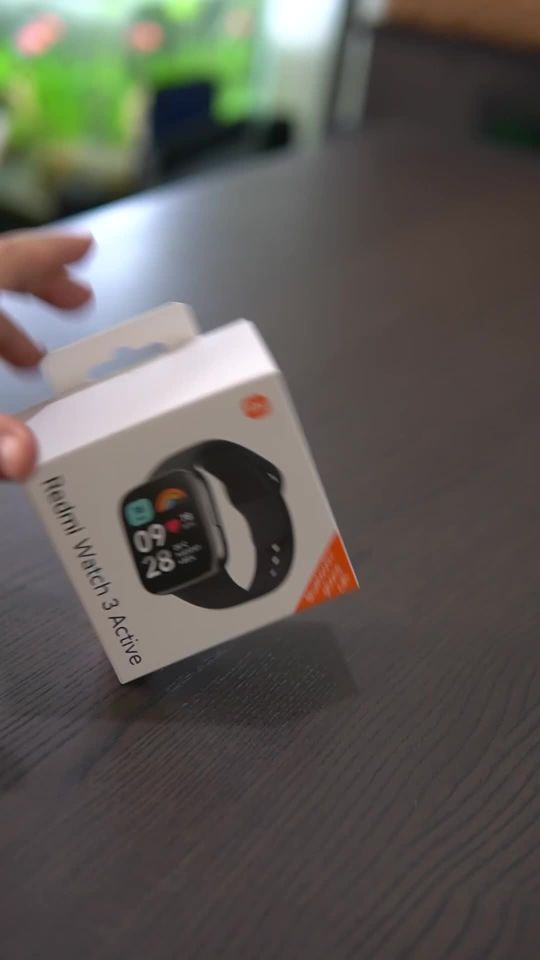 Xiaomi Redmi Watch 5 Active ตรวจวัดอัตราการเต้นหัวใจทั้งวัน หน้าจอ LCD 2 นิ้ว การใช้งานได้นาน 12 วัน