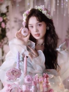 Flower Knows Midsummer Fairytales Collection Velvet Embossed Blush