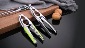 Pine Pecan Hazelnut Plier Nut Cracker Stainless Steel Nutcracker Quick Walnut Cracker Sheller Opener Multi-Function