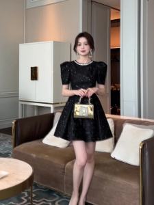 ZYHT EraVogue Váy nữ Váy kem đen Váy chữ A váy tay phồng Váy công sở Váy Hiso Váy cổ điển Váy dự tiệc Váy dạ hội 40400