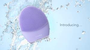 FOREO LUNA 4 Facial Cleansing Brush for Combination Skin - Clinically Proven Face Skin Care Tool | Deep Facial Cleanser & Firming Face Massager Device