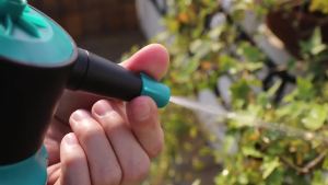 Bình xịt 5L TOTAL THSPP30502 bình phun thuốc trừ sâu tưới cây hoa quả có quai đeo tiện dụng cần bơm nhôm chắc chắn - DIY MASTER