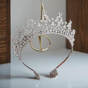 Bridal Crown Tiara Rhinestone Headband Birthday Crown Party Hair Accessories(ready stock)