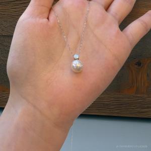 Classic Pearl Solitaire Necklace 8-9mm Natural Freshwater Pearl with Zircon Accent