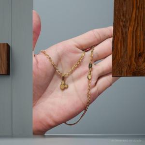 Kait Lobster Embos 750 Kalung Titanium Rantai Nori Kaca  Liontin Miki Anti Karat