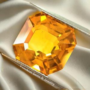 Rare Ceylon Yellow Sapphire (Sri Lanka) - 8.18 ct. Emerald Shape. Special Price
