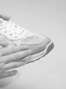 Safe-on-materials Stain Removal Shoe Cleaner