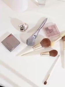 UBT | Rotating Dustproof Makeup Brush Holder