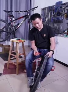 LEBYCLE | High Strength Tire Removal Tool