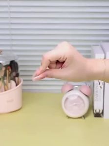 MSQ | Silicone Lip Brush for Blending and Concealing