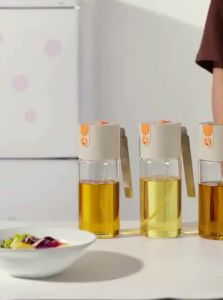 Spray and Pour Dual-use Oil Bottle