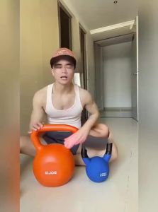 MF |Men Fitness Kettlebell  solid 8kg