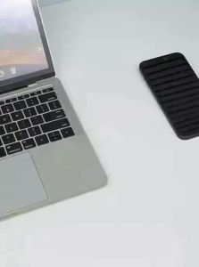 CRAFTSMAN DAI | Wireless Quick Charging Stand