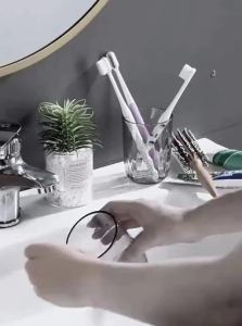 WEIMEIYUAN | Luxurious Toothbrush Dispenser Wall Mount Bathroom Kit