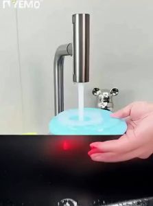 YEMO | Pull-Out Kitchen Faucet with Cold & Hot Water Waterfall & Splash-Proof Function