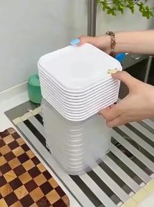 Refrigerator Food Storage Box Sealed Divided