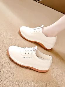 BEILIYUAN | Convenient Slip-On Soft Sole Light Anti-Slip Versatile Shoes for Middle-aged and Elderly Women