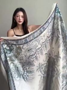 XUELINLU | Retro Ethnic Fashion Sun-protective Square Scarf