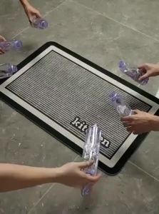 ZHIJIANYOUJIA | Anti-slip and Oil-Resistant Kitchen Mat