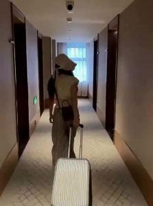 Travel Use Super Thick Foldable Disposable Bath Towel